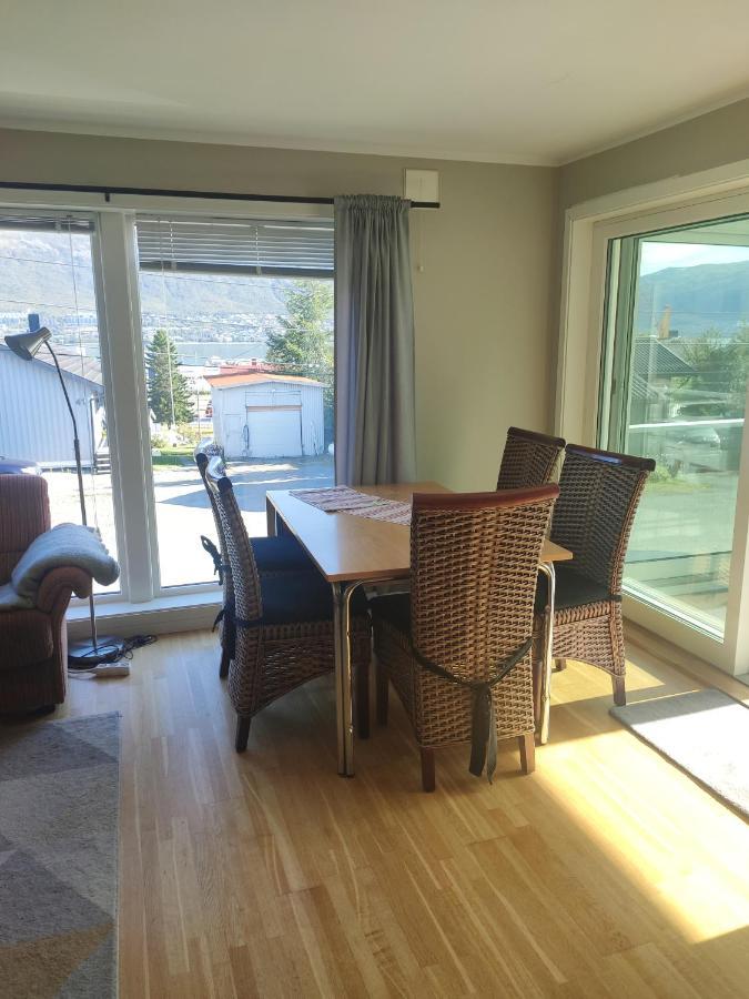 Feelhome Apartment 4- Bedroms Njords Veg Тромсьо Екстериор снимка